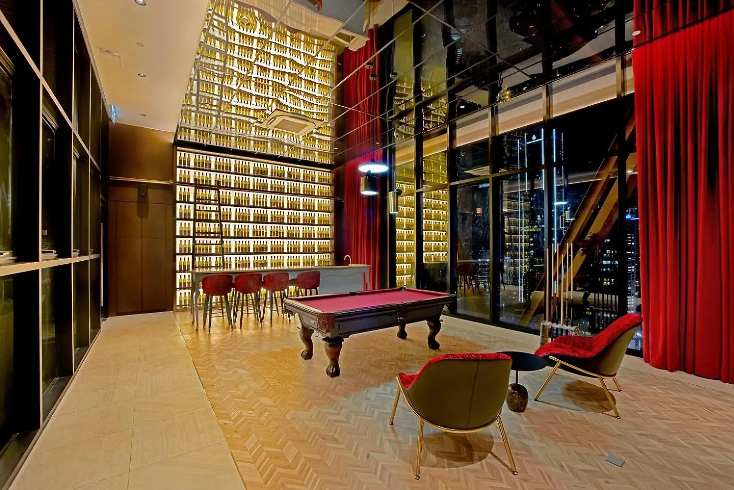 Scarletz Suites Klcc By Signature Apartment Kuala Lumpur Malaysia